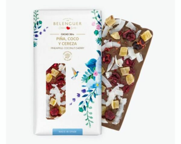 Chocolate con Piña, Coco y Cerezas